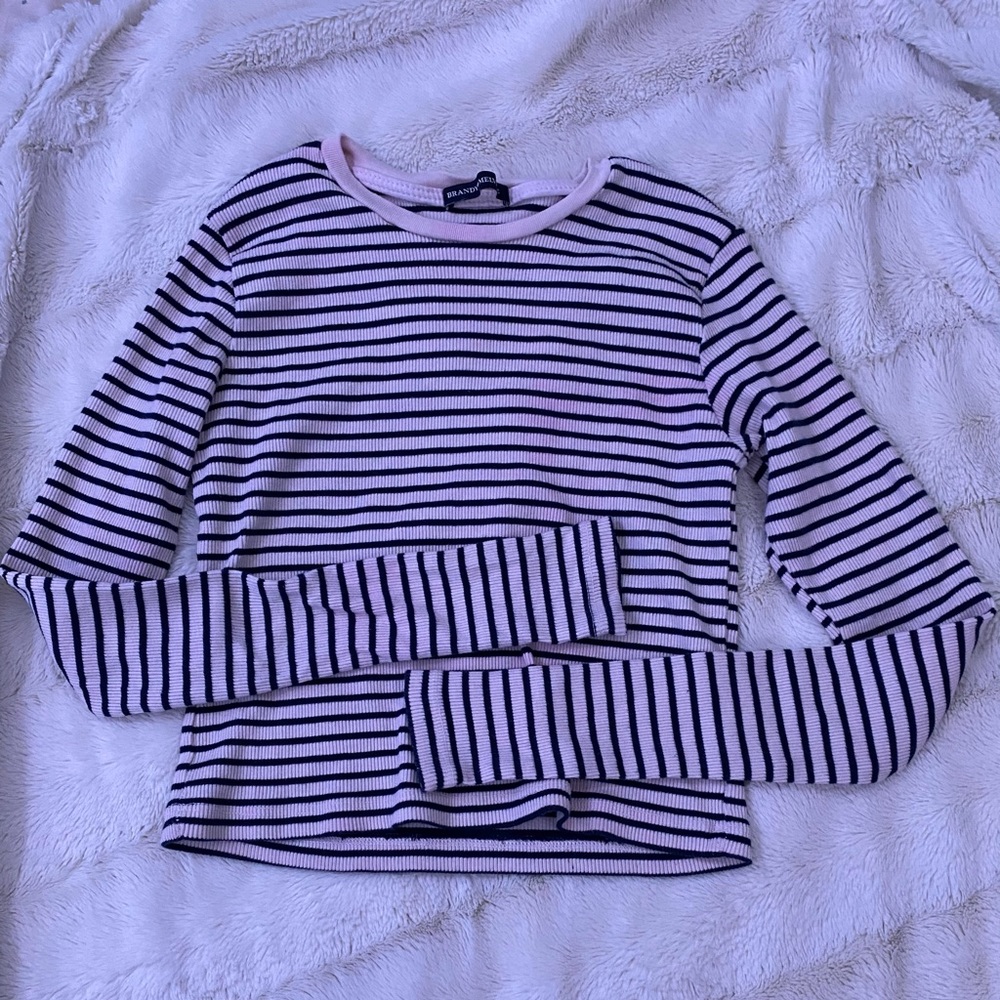 Brandy Melville long sleeve